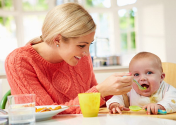 শিশুদের জন্য লবণ কতটুকু প্রয়োজন, যা বলছেন পুষ্টিবিদ