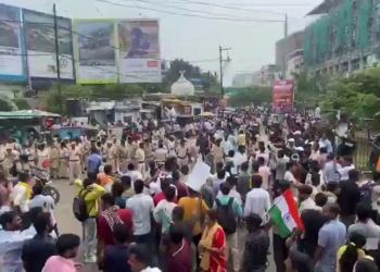 নেপালের পর এবার ভারতেও আন্দোলন শুরু