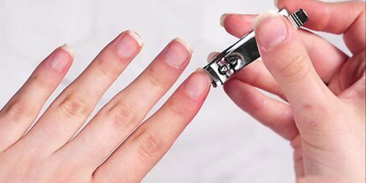 চীনে চড়া দামে বিক্রি হচ্ছে হাতের কাটা নখ, রহস্য কী জেনে নিন