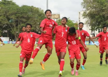 পাকিস্তানকে হারিয়ে ফাইনালে বাংলাদেশ