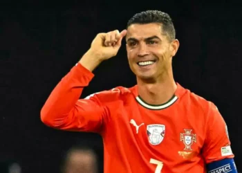 নিজের দেশ থেকে সর্বকালের সেরার খেতাব পেলেন রোনালদো