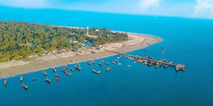 নভেম্বর থেকে সেন্টমার্টিন যেতে পারবেন পর্যটকরা, তবে…