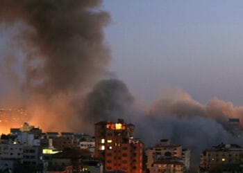 যুদ্ধবিরতি লঙ্ঘন গাজায় আবার ভয়াবহ বিমান হামলা শুরু করল ইসরাইল