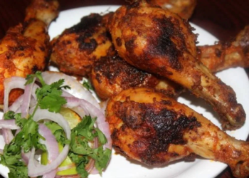 মুরগির লেগ পিস না পাঁজর, কোন অংশের মাংসে উপকার বেশি?