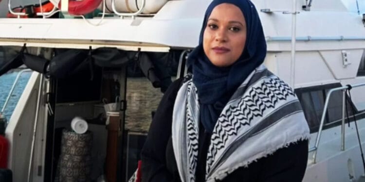 গাজাগামী ফ্লোটিলায় বাংলাদেশি বংশোদ্ভূত রুহি লোরেন