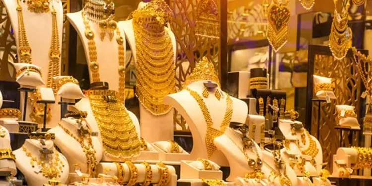 টানা ২ দফায় স্বর্ণের দাম কত কমলো?
