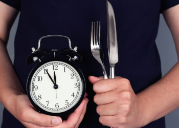 দ্রুত ওজন কমাতে কখন রাতের খাবার খাওয়া উচিত, জানালেন পুষ্টিবিদ