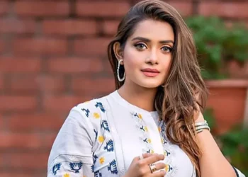 কলকাতার সিনেমা থেকে বাদ তানজিন তিশা