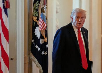 ট্রাম্পের চাপে গাজায় যুদ্ধ থামাতে বাধ্য হন নেতানিয়াহু!