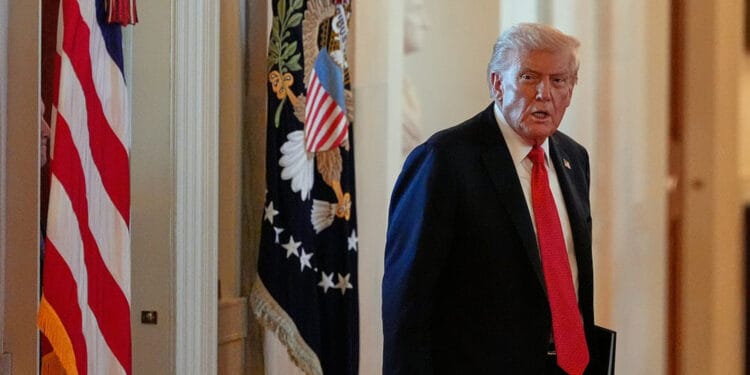 ট্রাম্পের চাপে গাজায় যুদ্ধ থামাতে বাধ্য হন নেতানিয়াহু!