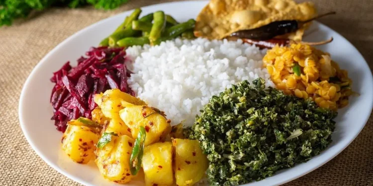 ভাত খাওয়ার সঠিক সময় জানালেন বিশেষজ্ঞ