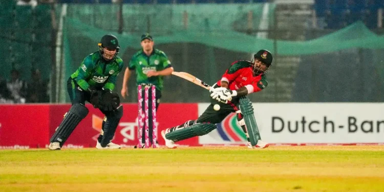 ৪ উইকেটের রোমাঞ্চজয়ে সিরিজে সমতা ফেরাল বাংলাদেশ