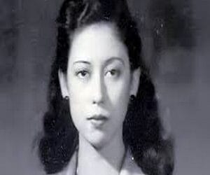 অনাথ আশ্রম থেকে বলিউড নায়িকা