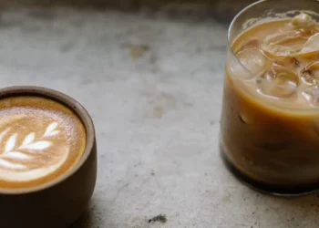 গরম না ঠান্ডা… কোন কফি শরীরের জন্য ভালো?