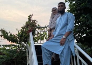 স্ত্রীকে ক্ষমা করে দিতে বলেছিলেন মাহমুদউল্লাহ