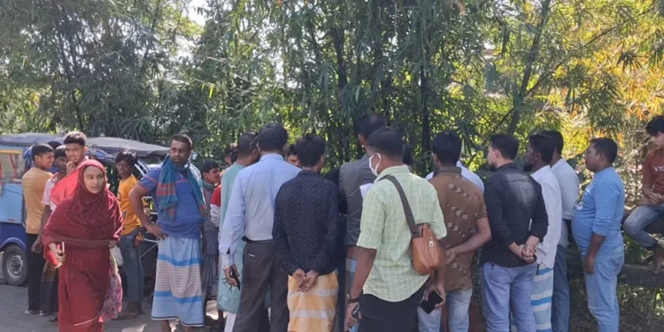 শরীর থেকে মাথাটাই বিচ্ছিন্ন হয়ে গেল নাসিমার