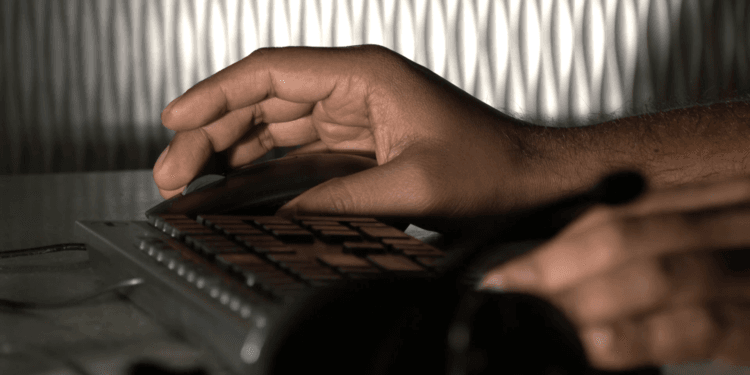 দেশে অনলাইন জুয়ায় আসক্ত ৫০ লাখের বেশি মানুষ!