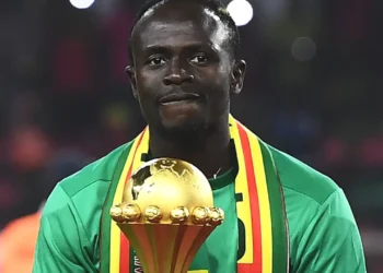 বাংলাদেশিদের আপ্যায়নে আবেগাপ্লুত সাদিও মানে