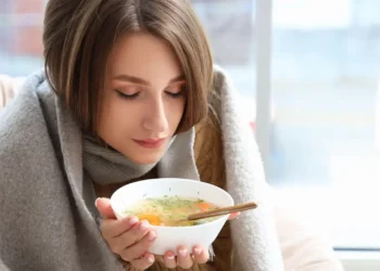 শীতের সকাল বা সন্ধ্যায় গরম গরম সুপ সারাবে ঠান্ডা ও গলার ব্যথা