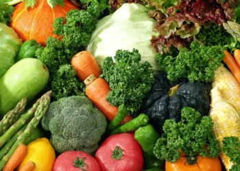 শীতকালে পেটে গ্যাস হওয়া থেকে বাঁচতে যেসব সবজি এড়িয়ে চলবেন