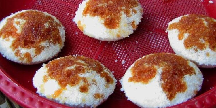 বাংলার ঐতিহ্যবাহী ভাপা পিঠা তৈরির সহজ উপায়