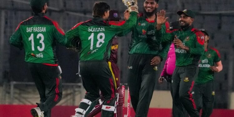 বাংলাদেশের বিশ্বকাপ দল চূড়ান্ত, কারা থাকছেন