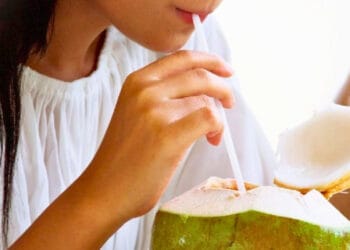 শীতকালে ডাবের পানি খেলে কি ঠাণ্ডা লাগতে পারে?