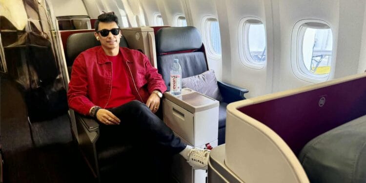 প্রথমবারের মতো ওমরাহ পালন করতে গেলেন জায়েদ খান