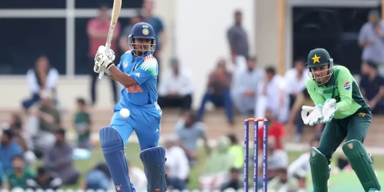 আবারও এশিয়া কাপের ফাইনালে মুখোমুখি ভারত-পাকিস্তান