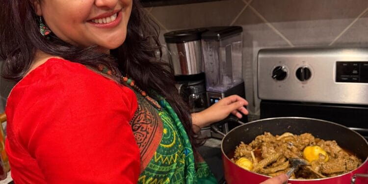 প্রবাসে দেশি স্বাদের আয়োজন, ভুনা খিচুড়ি ও হাঁসের মাংসে বন্ধুদের আপ্যায়ন শাম্মী নাহারের