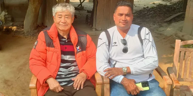 বন্ধুত্বের টানে যশোরে কোরিয়ান নাগরিক সিমকো