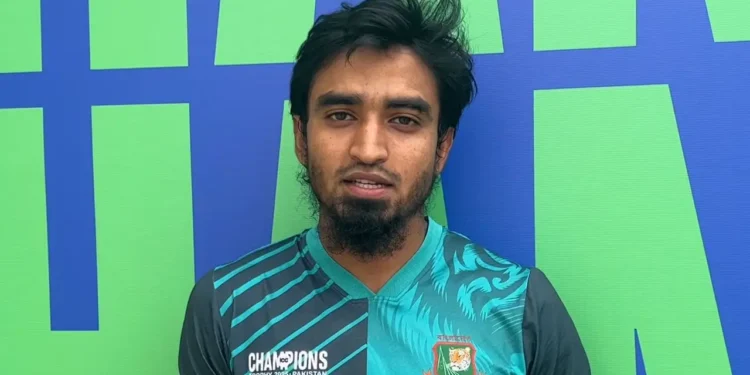 বিজয়ের মাসে মুক্তিযোদ্ধাদের প্রতি শ্রদ্ধা জানালেন তানজিম সাকিব