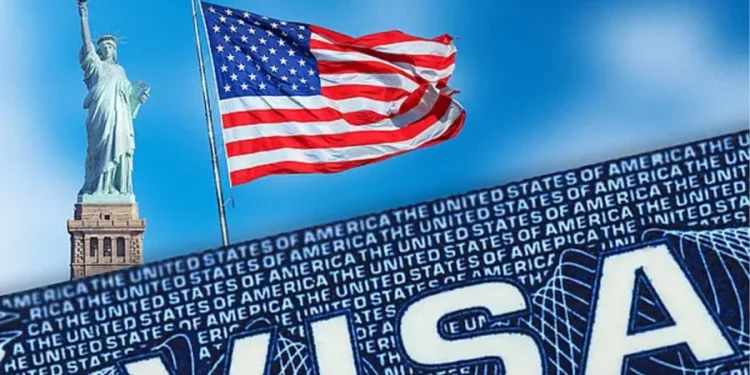 আমেরিকার ভিসা পেতে চান? জেনে নিন সহজ কিছু টিপস