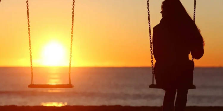 ভুল সম্পর্কে না থেকে সিঙ্গেল থাকার ৬ কারণ