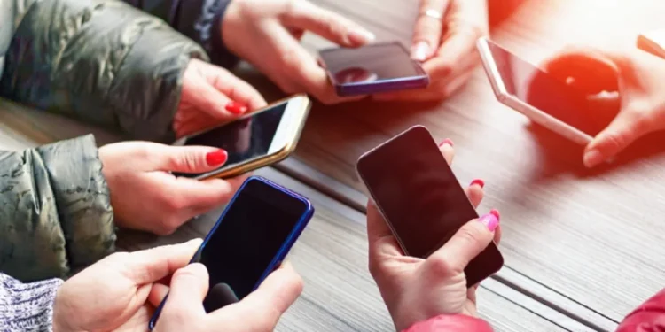 এনইআইআর চালু হচ্ছে আজ, বন্ধ হয়ে যাবে যেসব হ্যান্ডসেট