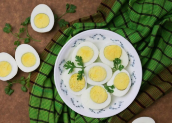 কখন ডিম খেলে বেশি উপকার পাওয়া যায়, যা বলছেন বিশেষজ্ঞরা