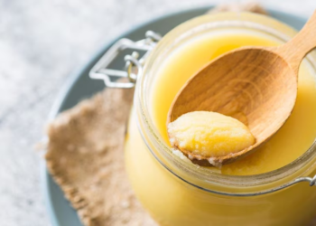 গরম ভাতে ঘি খান, মস্তিষ্কে কেমন প্রভাব পড়ে জানলে অবাক হবেন