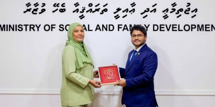 দ্বিপক্ষীয় সহযোগিতা জোরদারে বাংলাদেশ-মালদ্বীপের আলোচনা