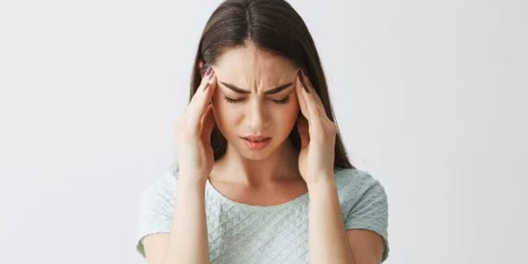 ওষুধ ছাড়াই মাইগ্রেনের ব্যথা কমায় যেসব খাবার