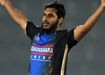 হ্যাটট্রিক করে বিপিএলে মৃত্যুঞ্জয়ের অনন্য কীর্তি