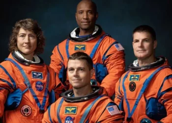 ৫০ বছর পর ‘আর্টেমিস ২’ মিশনে চন্দ্রাভিযানে নাসা