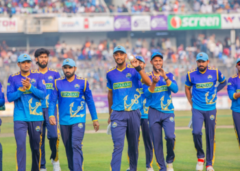 সবার আগে বিপিএল থেকে নোয়াখালী এক্সপ্রেসের বিদায়