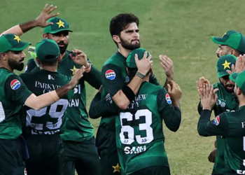 ‘বয়কট’ গুঞ্জনের মধ্যেই টি-টোয়েন্টি বিশ্বকাপের দল ঘোষণা পাকিস্তানের