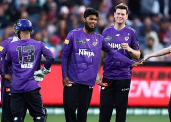 বোলিংয়ে ঝলক দেখালেও ব্যাটারদের ব্যর্থতায় বিগ ব্যাশ যাত্রা শেষ রিশাদের