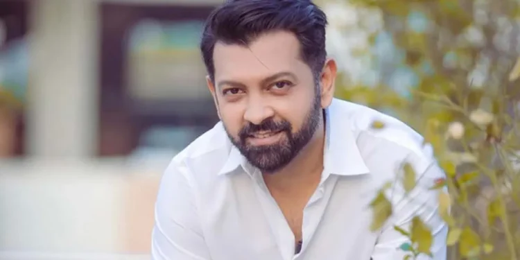 বিচ্ছেদের পর সুখবর দিলেন তাহসান খান