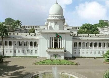 পুরো রমজান মাসে হাইস্কুল বন্ধ রাখতে হাইকোর্টের নির্দেশ