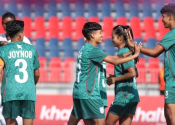 অপরাজিত থেকেই ফাইনালে বাংলাদেশ