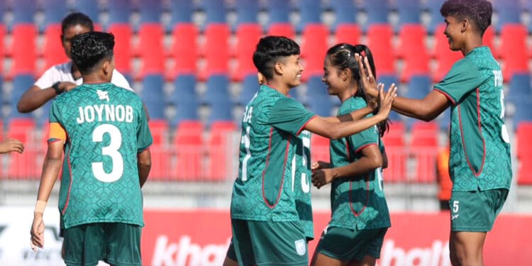 অপরাজিত থেকেই ফাইনালে বাংলাদেশ