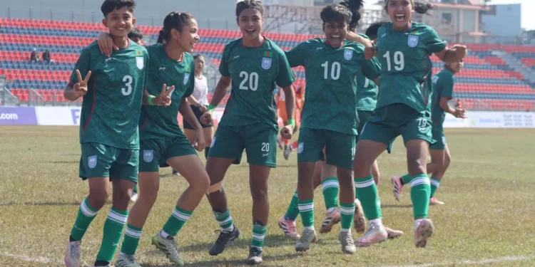 ভারতকে উড়িয়ে ফাইনালে বাংলাদেশ