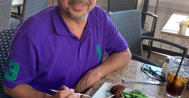 প্রবাসী বাংলাদেশি উদ্যোক্তা আনোয়ারুল হারুন হকের অভাবনীয় সাফল্য; হালাল কাবাব, বার্গার ও স্পেশাল টি–কফিতে আমেরিকায় গড়ে তুলেছেন জমজমাট রেস্টুরেন্ট।